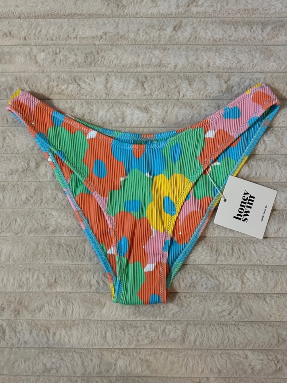 NEVER WORN - Honey Swim Bloom Ribbed Classic Style Bikini Bottoms - Size L